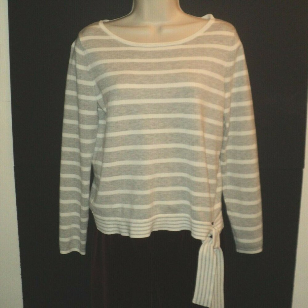 Jones New York Sweater S (Runs Larger) Gray/White
